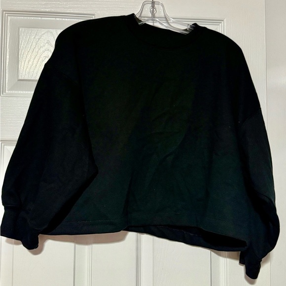 American Apparel Tops - Women Like New American Apparel Crop Sweater Size M​​​​​​